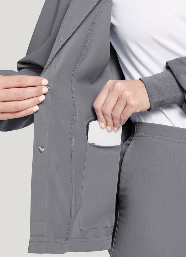 Jockey 2356 jacket has inside pocket to hold your smart phone